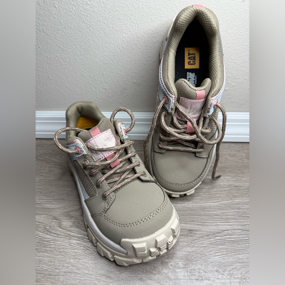 CAT Women's Beige and pink composite toe work shoes